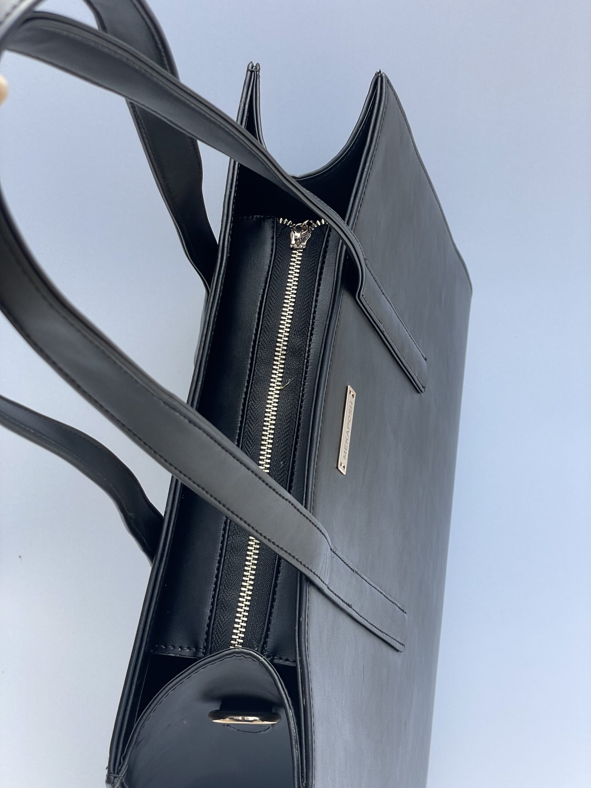 CITY GIRL MAXI TOTE (BLACK COLOR) - Image 3