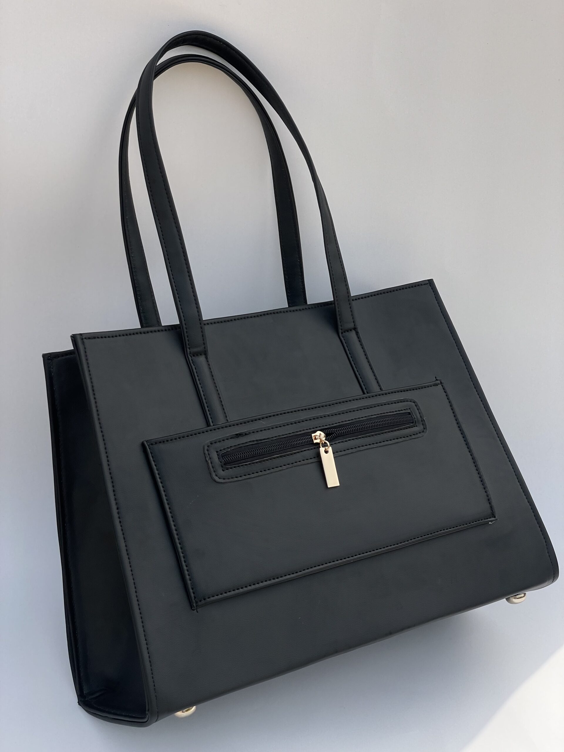 CITY GIRL MAXI TOTE (BLACK COLOR) - Image 2