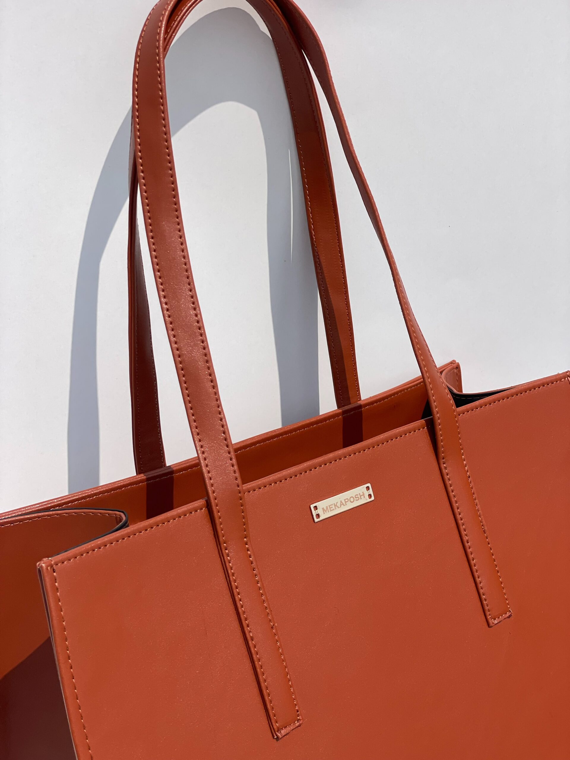 CITY GIRL MAXI TOTE (BURNT ORANGE COLOR) - Image 6